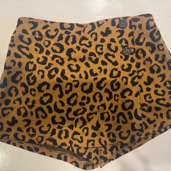 Old Navy Other - Old Navy Leopard Print Kids Skort - Brown and Black